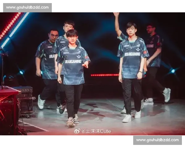 瓦碧启程巴黎 剑指无畏契约全球冠军 瓦碧启程巴黎 剑指无畏契约全球冠军