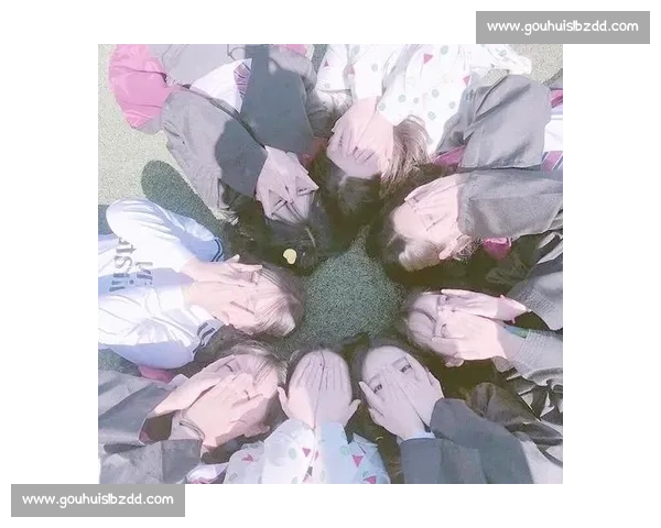 怪姿出片:解锁创意摄影新姿势 怪姿出片:解锁创意摄影新姿势