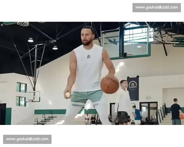 勇士对阵火箭焦点战库里意外受伤牵动季后赛格局走向前景生变悬念 勇士对阵火箭焦点战库里意外受伤牵动季后赛格局走向前景生变悬念