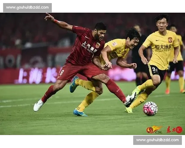 恒大vs皇家马德里巅峰对决引爆中欧足球文化碰撞之夜全球瞩目 恒大vs皇家马德里巅峰对决引爆中欧足球文化碰撞之夜全球瞩目