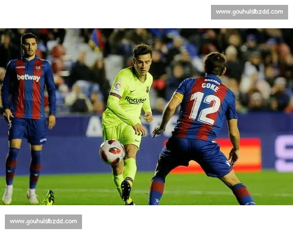 索尔纳对阵厄斯特强强对话赛前前瞻与走势分析关键球员状态与战术博弈解读